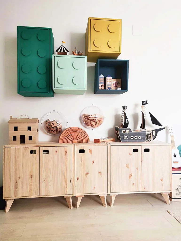 Armoire en pin brut 1 porte 2 tablettes Dinamic
