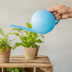 Arrosoir en plastique recyclé Globe