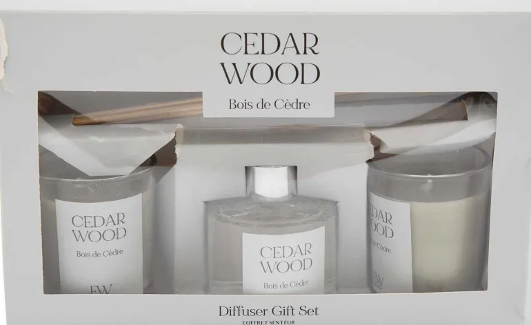 Coffret 2 bougies parfumée et diffuseur 50ml (Senteur Bois de cèdre )