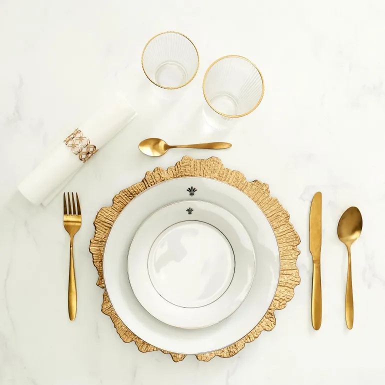 Dessous d'assiette en plastique doré Royal (Lot de 6)