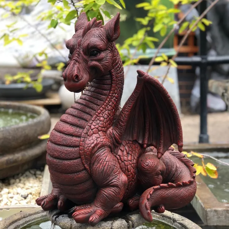 Dragon ailé rouge en résine 51 cm