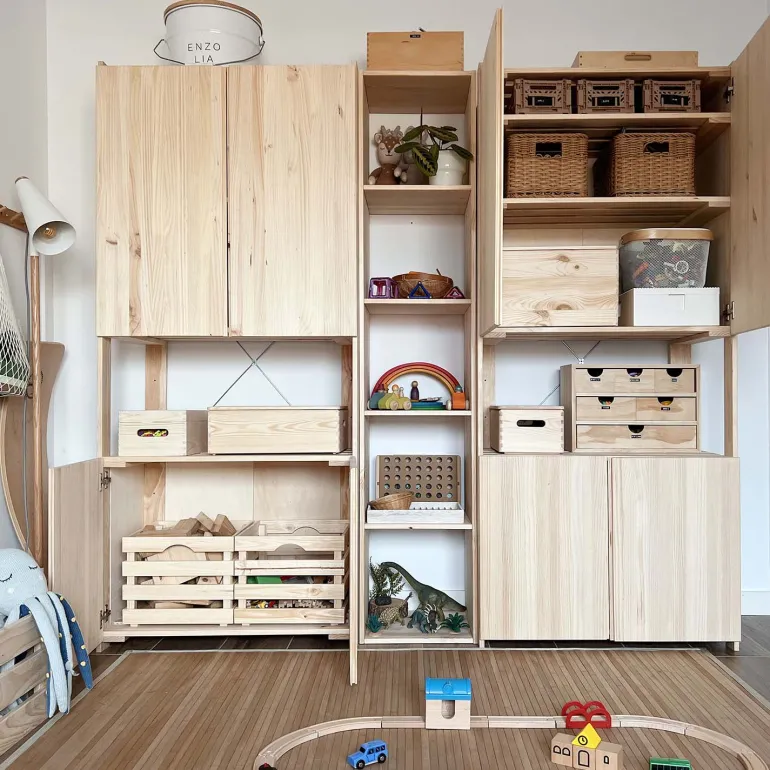 Etagère en pin massif Nova (76.5 x 38.5 x 174.5 cm)