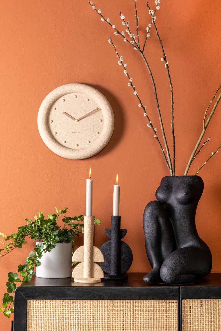 Horloge ronde en résine Petra 30 cm (Marron sable)