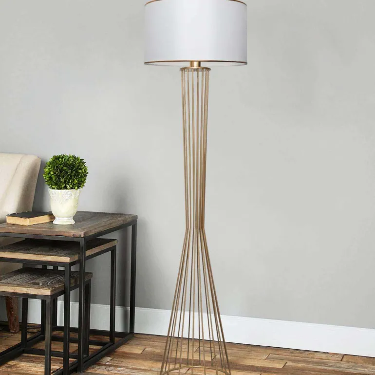 Lampadaire en métal doré Lamp
