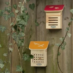 Maison à insectes en bois Pochoir (Abeilles)