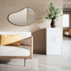 Miroir finition métallique Hubba 61 × 91 cm (Titane)