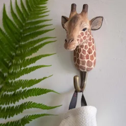 Patère animal en bois sculpté à la main et métal (Girafe)