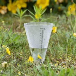 Pluviomètre en plastique Cone