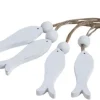 Poissons à suspendre en bois blanchi (Lot de 5)