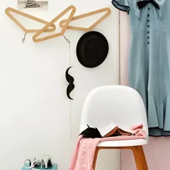 Porte manteaux patère original cintres