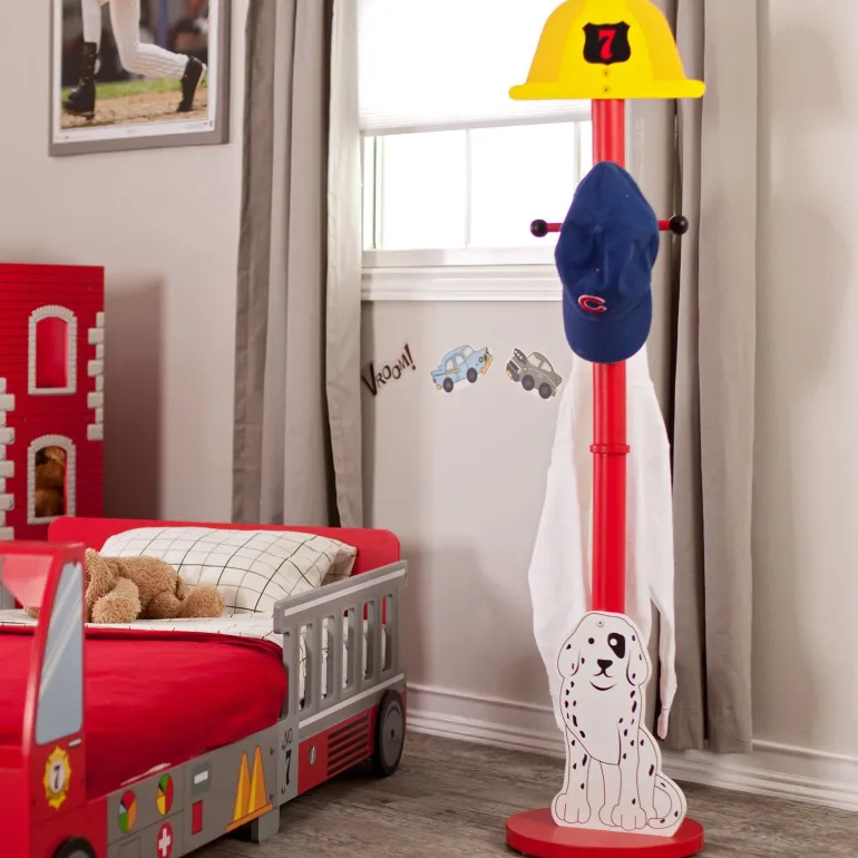 Porte manteaux pour enfant Pompier