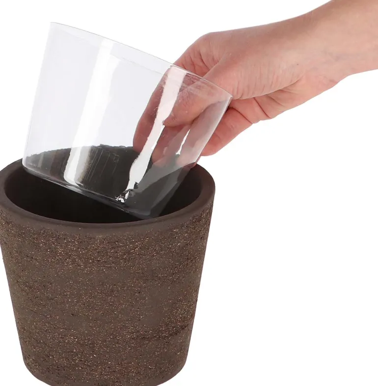 Pot de fleur en terre cuite non verni marron (15 cm)