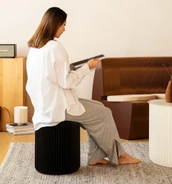 Pouf design en carton plié 35 cm (Noir)