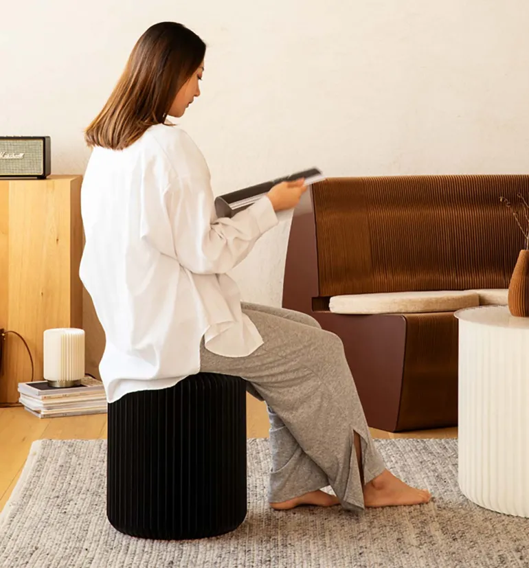 Pouf design en carton plié 35 cm (Noir)