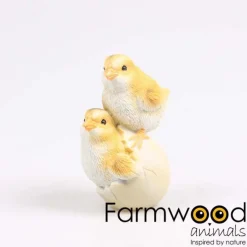 Poussins dans coquille en résine 10.5 x 7.5 x 13.5 cm