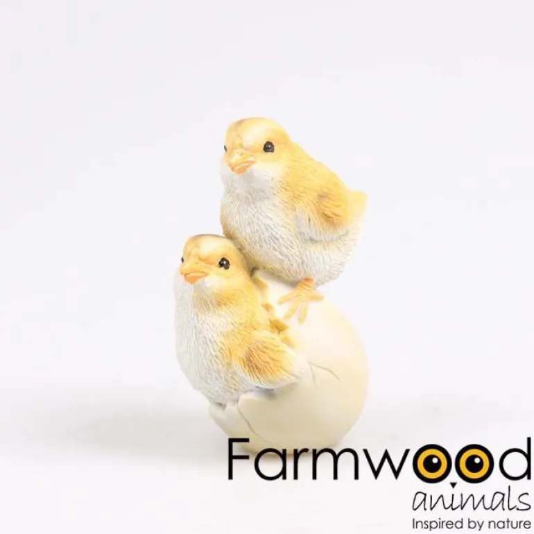 Poussins dans coquille en résine 10.5 x 7.5 x 13.5 cm