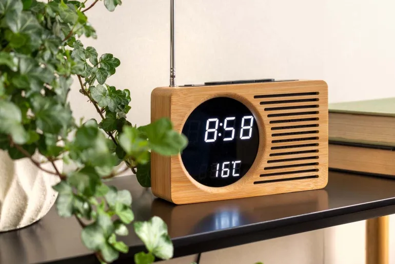 Radio réveil en bambou Retro