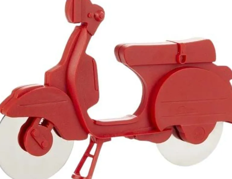 Roulette à pizza en plastique Scooter