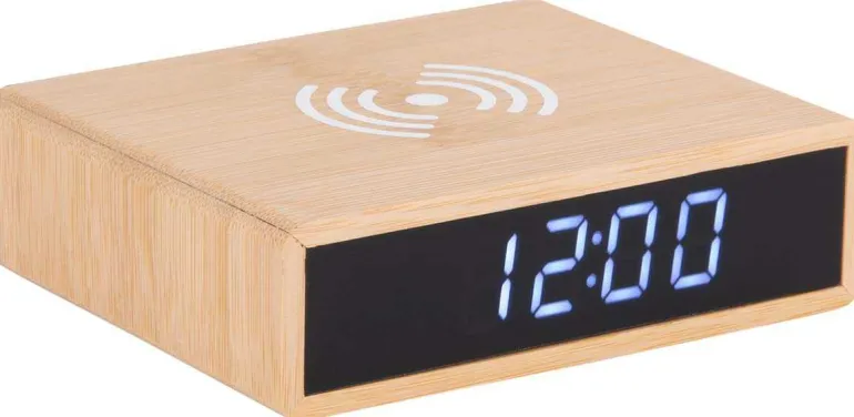 Réveil led avec chargeur téléphone intégré Fat