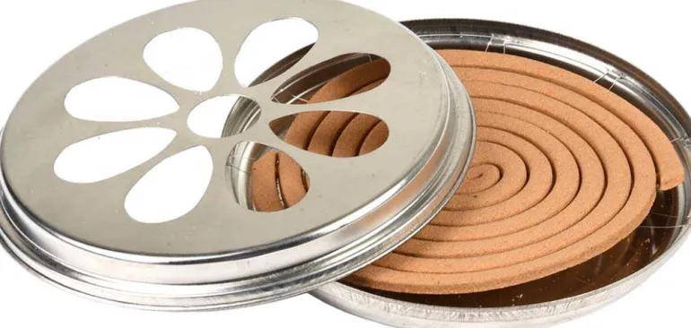 Spirales citronelle dans brûleur en métal (Unitaire)
