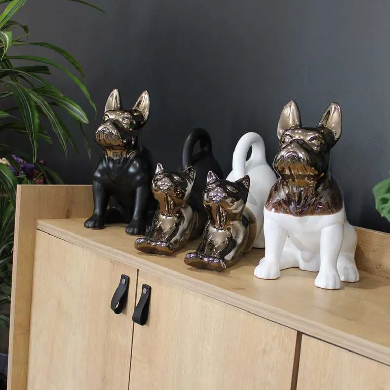 Statuette chien bouledogue en céramique Zoya (Blanc et or)