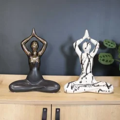 Statuette yoga en céramique Zoya
