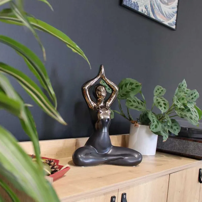 Statuette yoga en céramique Zoya