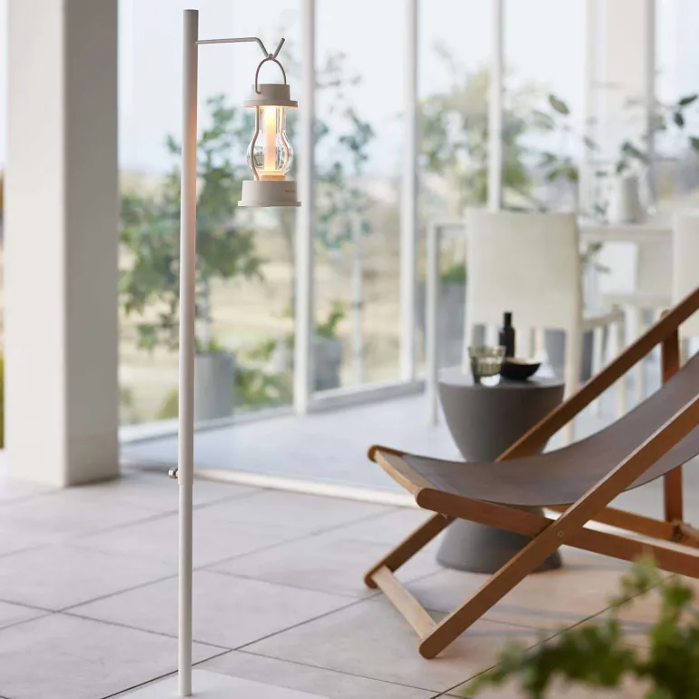 Support hauteur ajustable pour lanterne Tower