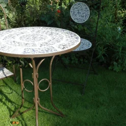 Table en céramique et fer forgé