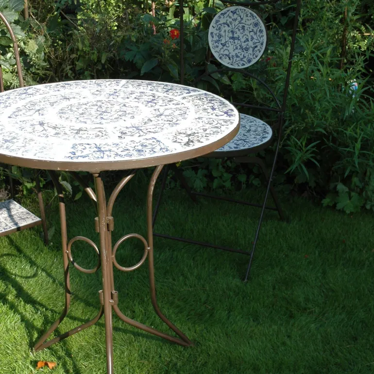 Table en céramique et fer forgé