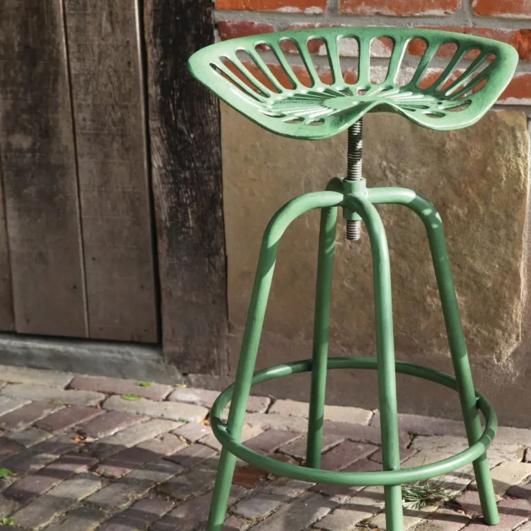 Tabouret avec assise de tracteur en métal (Vert)