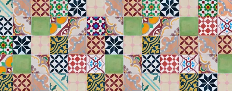 Tapis intérieur extérieur en vinyle mosaique (180 x 70 cm)