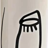 Vase en dolomite motif visage 22 x 8 cm (Modèle 1)