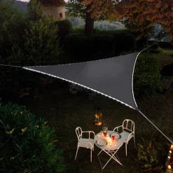 Voile d'ombrage triangulaire avec leds solaires intégrées Night and day (Ardoise)